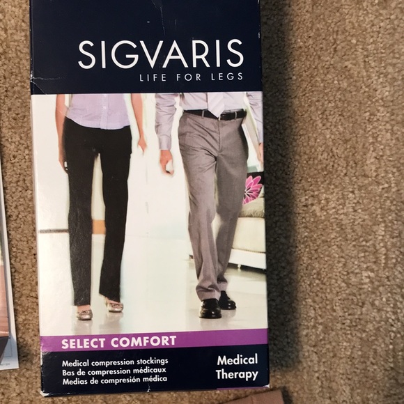 Sigvaris compression stockings - Picture 4 of 8